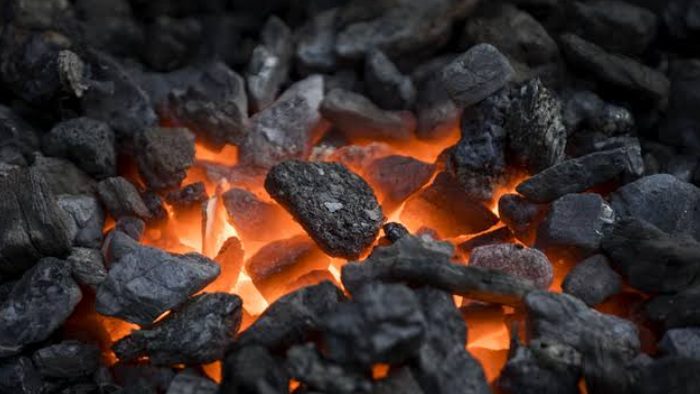 Coal Nears Breakout As Gulf Energy Shock Drives Utilities Back To Dirty Fuel Ahead Of Winter