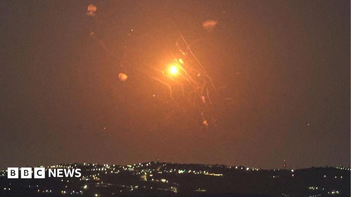 US strikes Iranian oil tankers as Tehran targets American base in Jordan