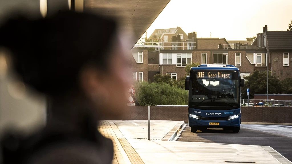 Niet veel drukkere spits ondanks ov-staking, drukte bij deelautoplatforms