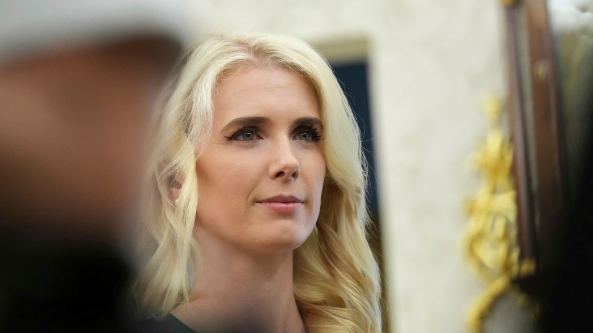 Donald Trump: US-Präsident hat Assistentin Natalie Harp offenbar Geldgeschenke gemacht