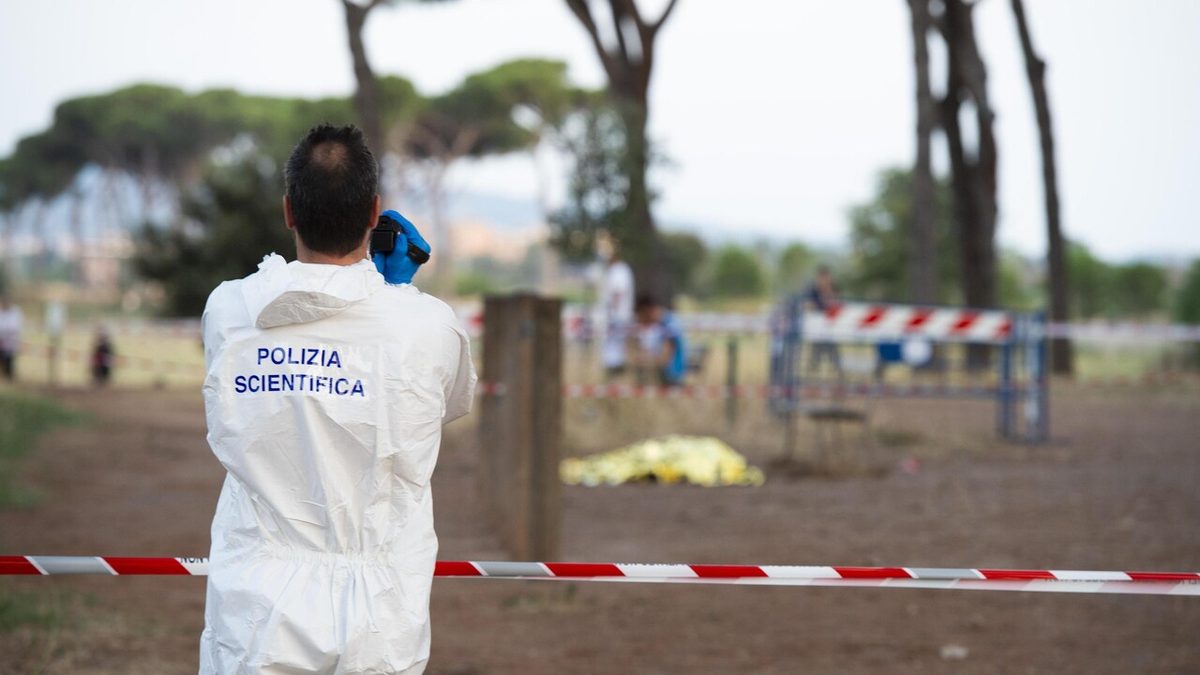 Sette arresti per l'omicidio di Diabolik. Il boss Senese mandante 'apicale'