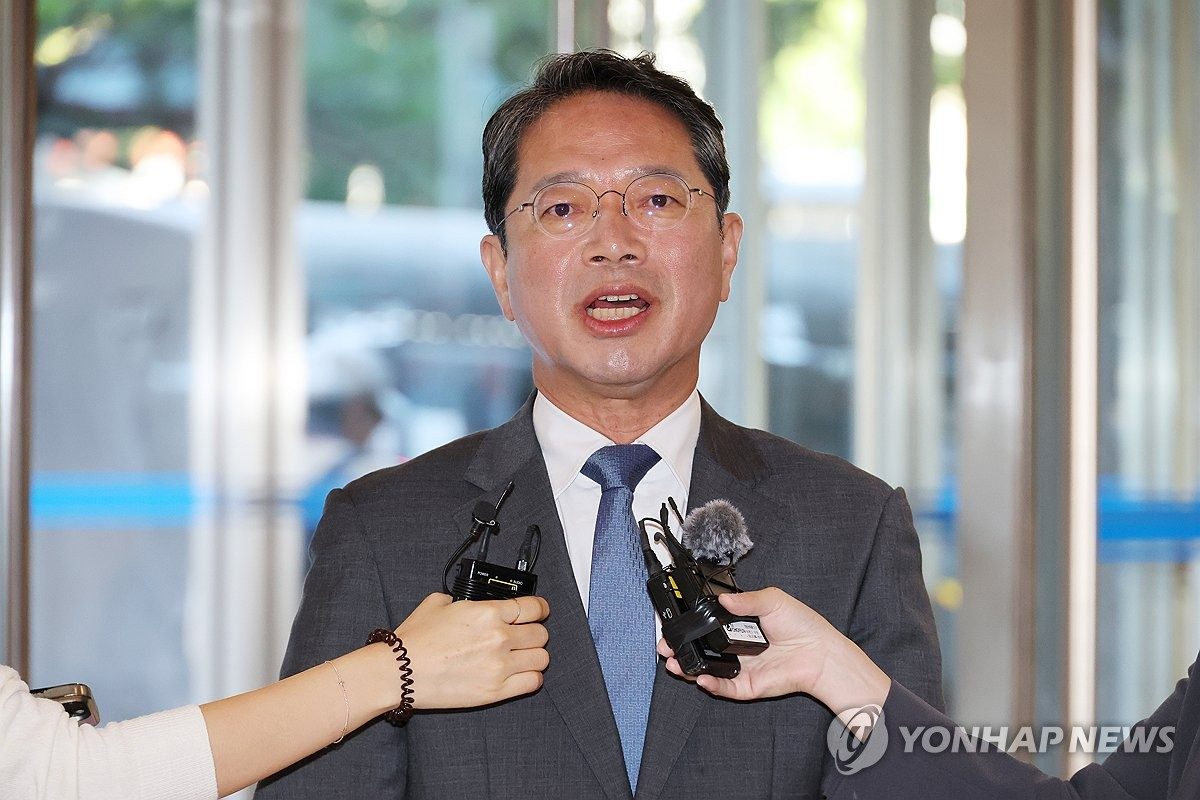 김승원, '공소 취소' 질문에 "검찰 중립성 지키도록 지휘·감독"