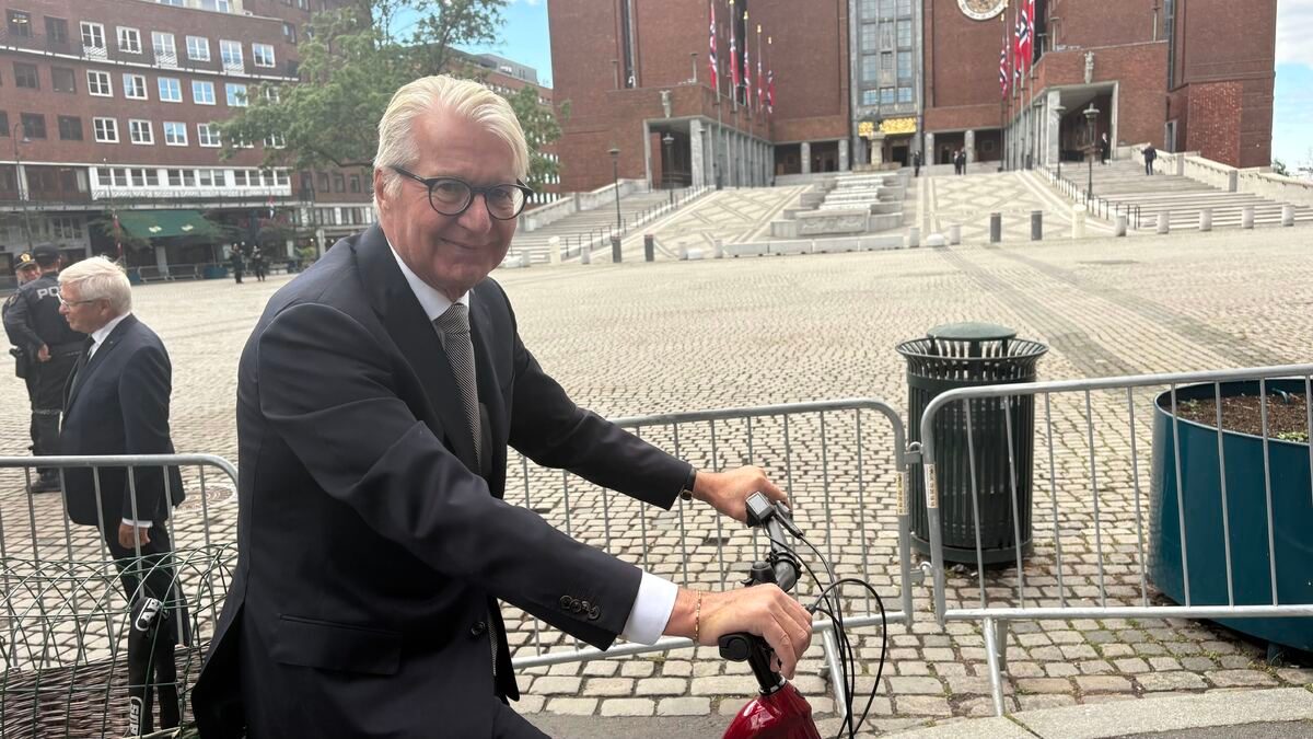 Fabian Stang om kong Harald: – Jeg var så heldig å få være ganske mye sammen med ham