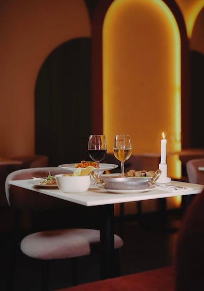 “Mina”, resto-bar à l’italienne place Fernand Cocq