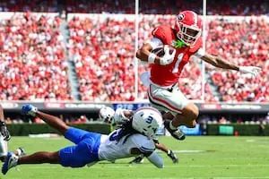 No. 2 Georgia faces pleasant dilemma of finding room for its deep and talented group of tight ends