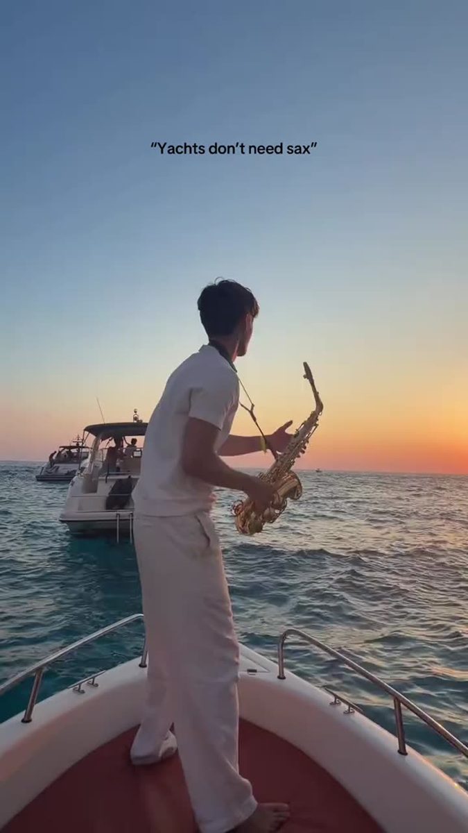 Golden hour Sunset in Greece playing 'Say My Name' by @Florence @Calvin Harris 🌅🎷