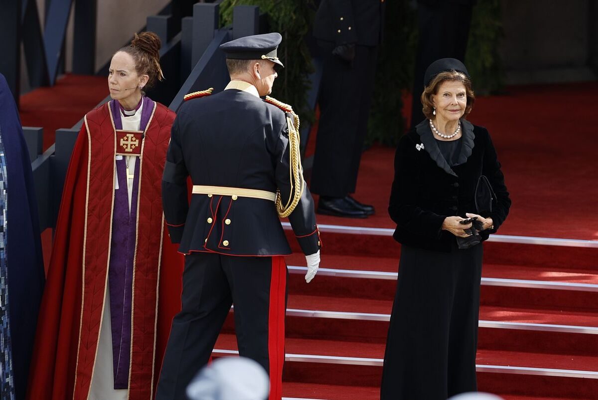 Dronning Silvia på plass i domkirken