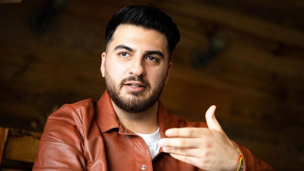 Humor und Politik: Comedian Durgun: Humor stößt bei AfD-Ergebnis an Grenzen