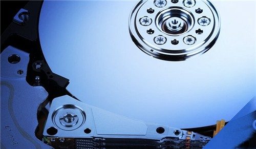 데이터센터 붐에 SSD 귀해지자 대체품 HDD도 가격 상승