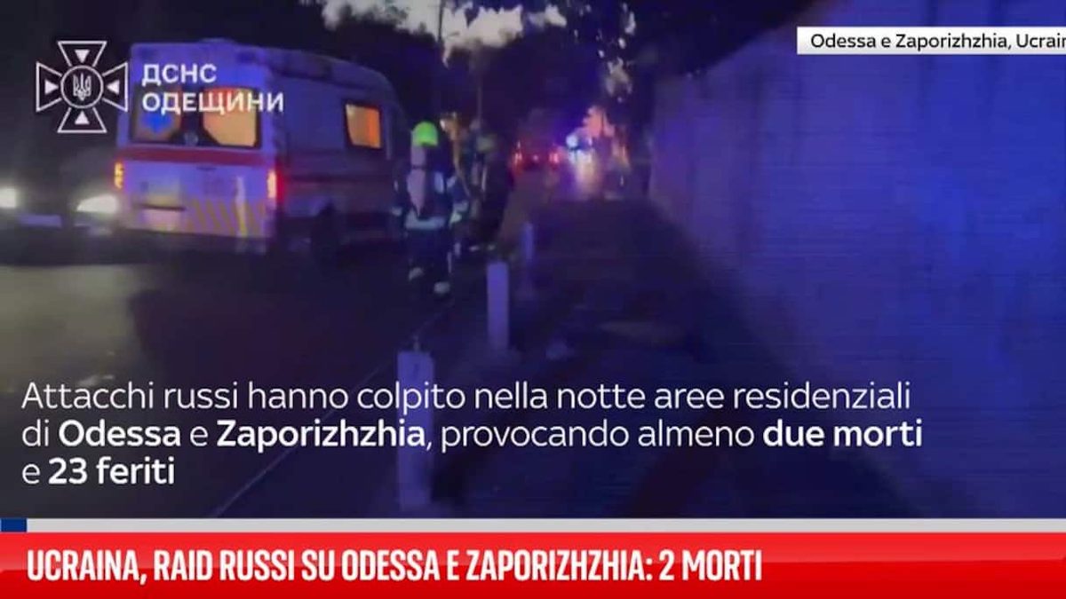 Ucraina, raid russi su Odessa e Zaporizhzhia: 2 morti