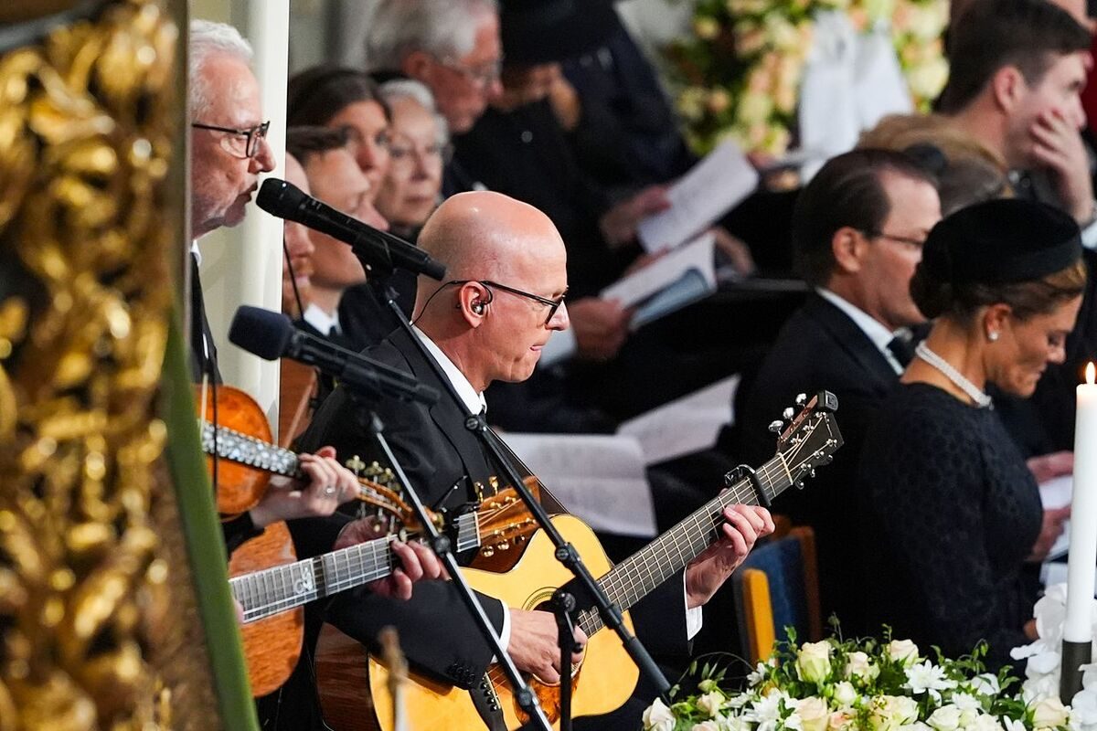 Sang «Jørgen Hattemaker» i kirken