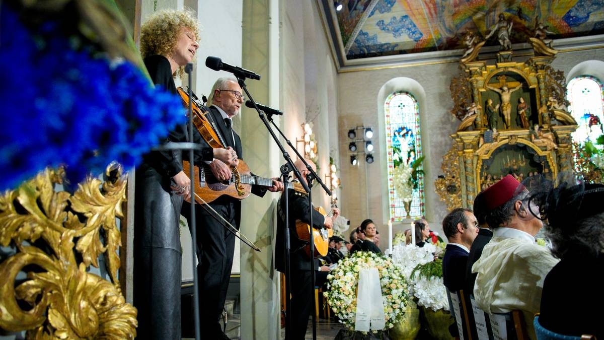 Åge Aleksandersen sang «Jørgen Hattemaker» i kong Haralds gravferd