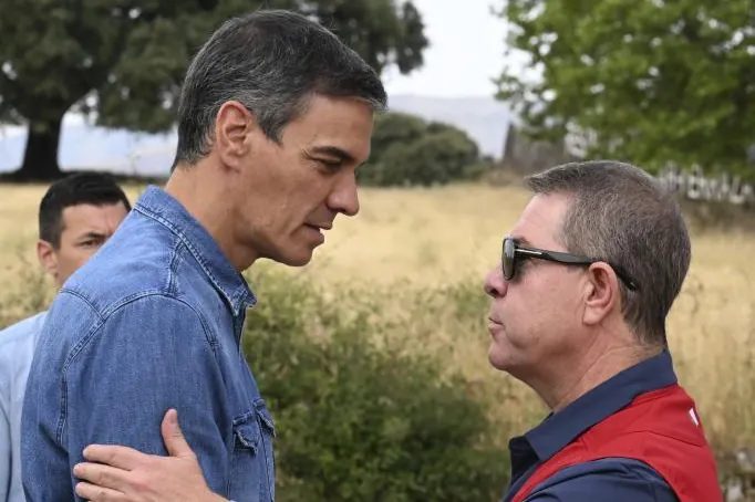 Page responde a Sánchez por despreciar su opinión por "minoritaria": "Él vive arrodillado a las minorías más sangrienta…