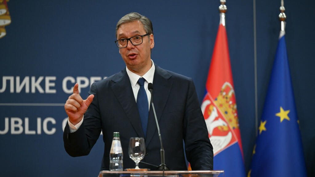 Serbie : le président Vucic dissout le Parlement et convoque des législatives anticipées