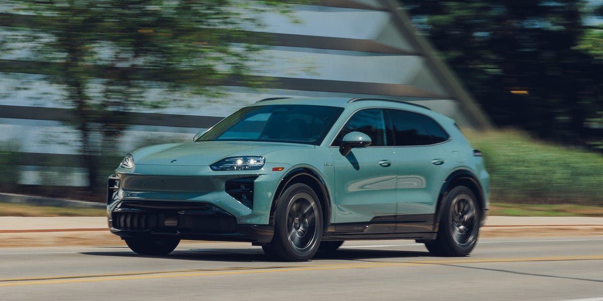 View Exterior Photos of the 2026 Porsche Cayenne Turbo Electric