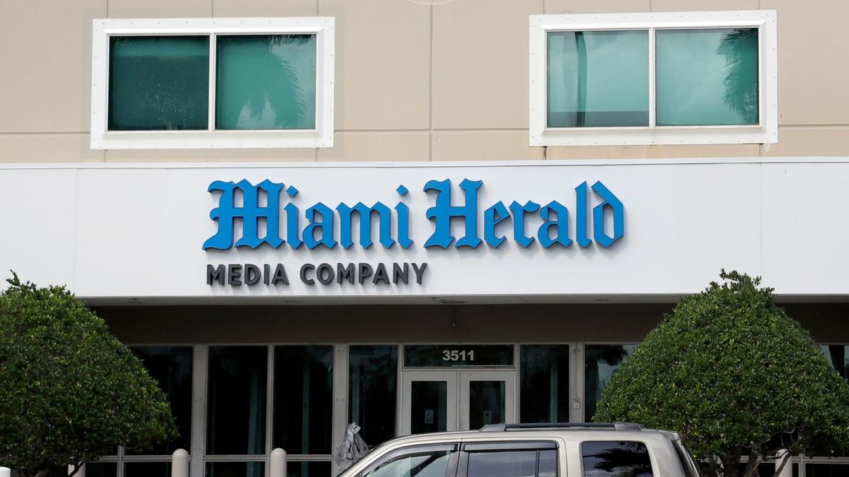 For the US news industry, a tough summer draws to a close with McClatchy chain's cuts