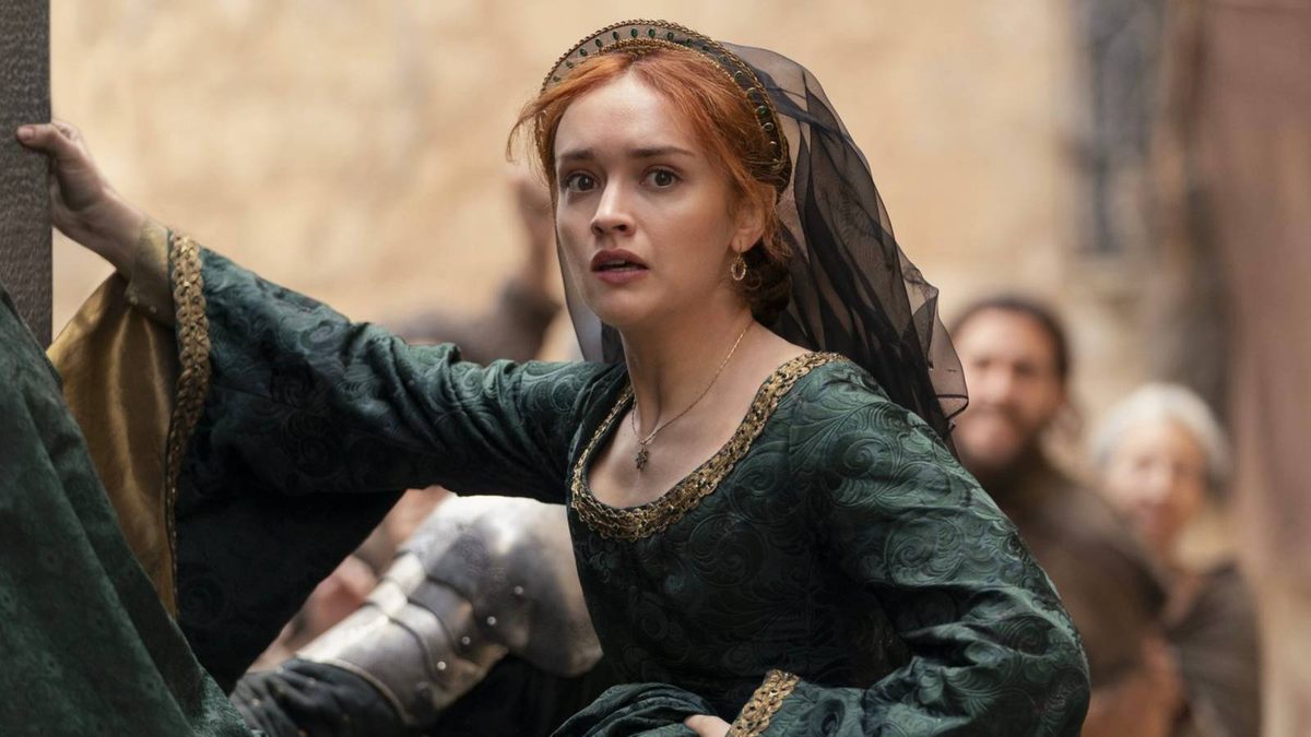 House Of The Dragon Star Confirms Production Progress & Explains How She’s Preparing for Her Character
