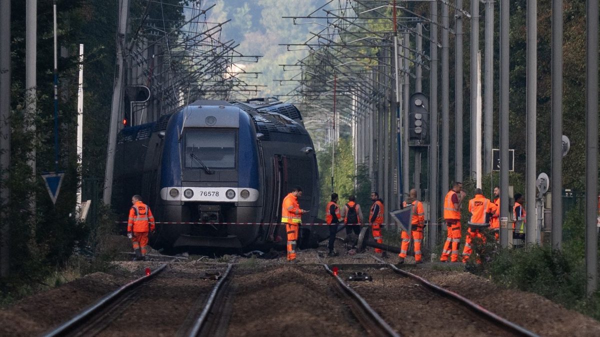 Une quarantaine de blessés, la piste d'un acte malveillant, le trafic perturbé... Ce que l'on sait après le déraillemen…