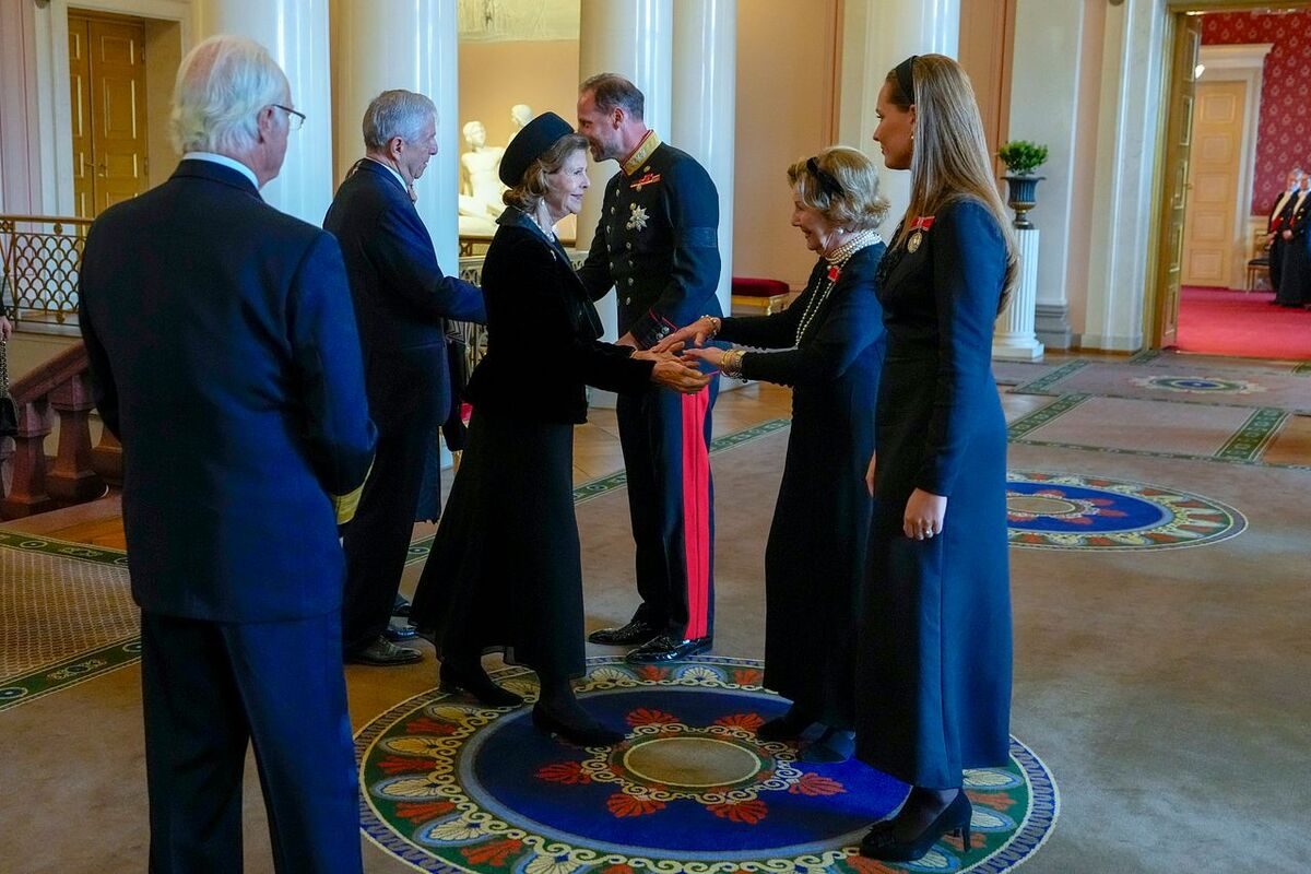 Dronning Mette-Marit ikke til stede på hilserunde