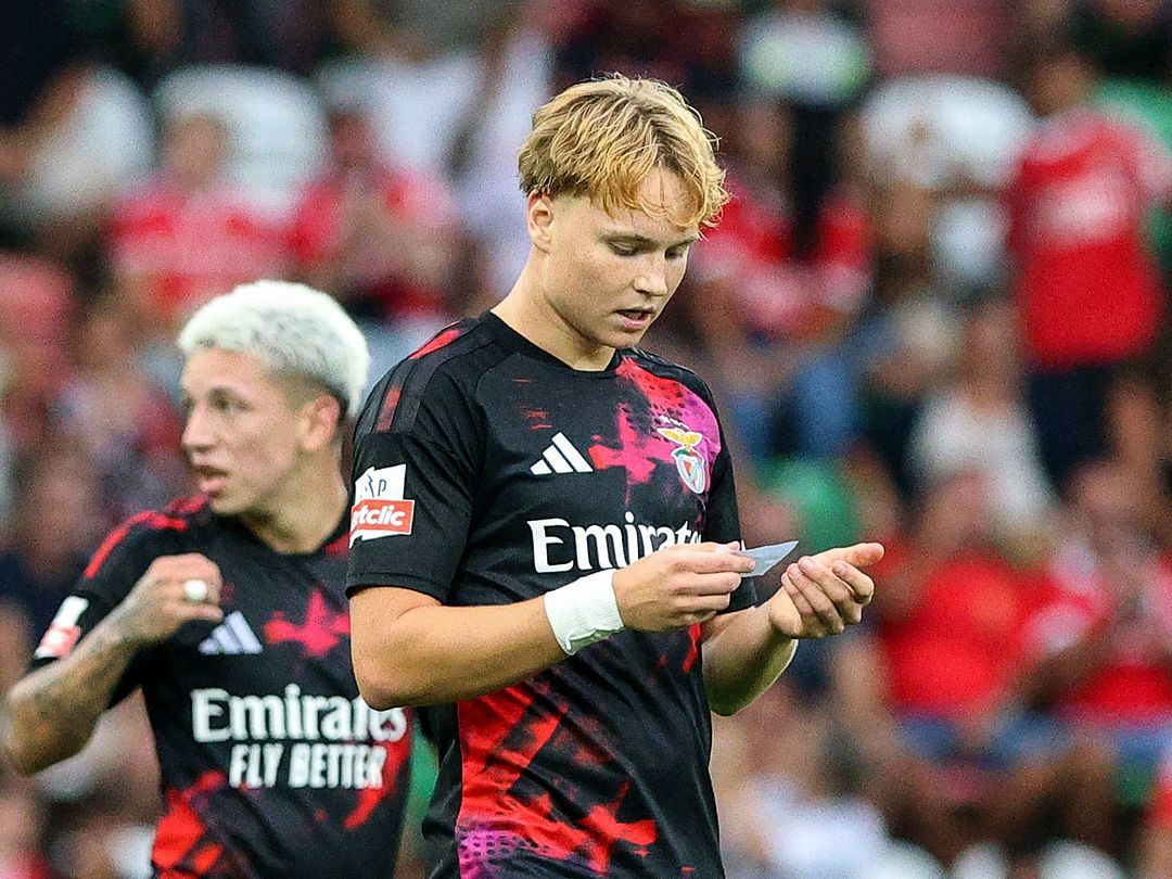 Benfica-treneren om Schjelderup: – Lykkelig som en fisk i vannet