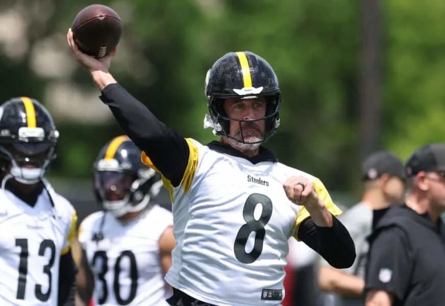 Could Aaron Rodgers Lead the Steelers to a Super Bowl With This Roster?