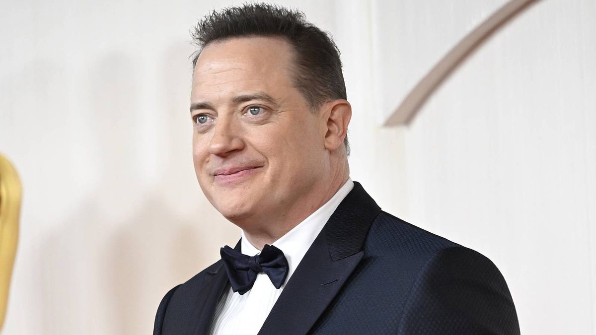 Brendan Fraser's 4-Part Fantasy Franchise Is Officially Back From the Dead
