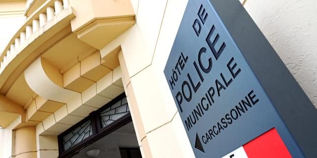 La déambulation raciste d’un policier municipal de Carcassonne, captée par sa propre caméra-piéton, suscite l’indignati…