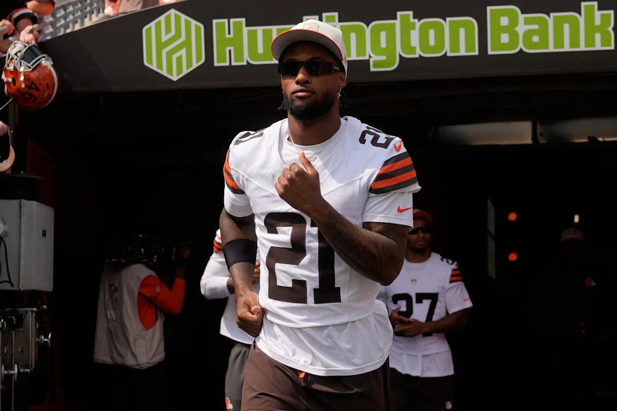Browns CB Denzel Ward joins Travis Kelce as minority investor in Cleveland Guardians