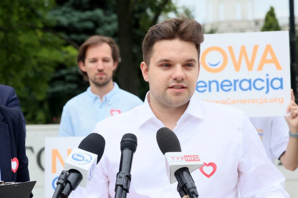Dawid Kacprzyk znalazł pracę? Ma przyjmować jako internista
