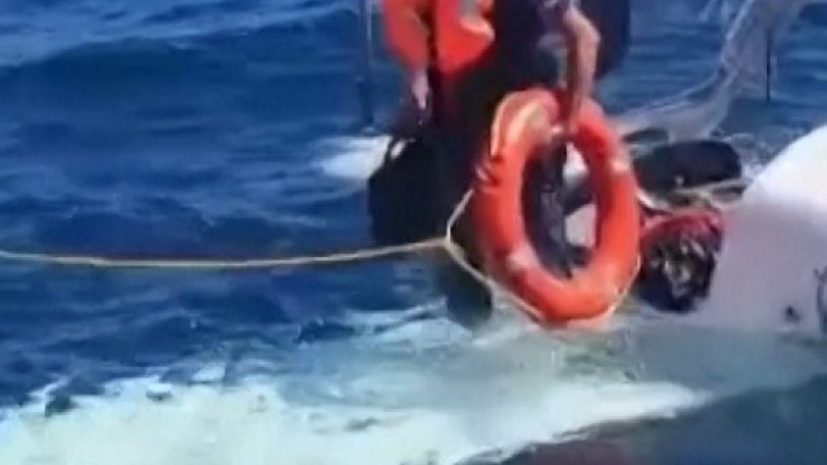 Two rescued after plane makes emergency landing in Black Sea