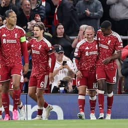 Liverpool wint Champions League-topper onder toeziend oog Xavi, PSG haalt uit