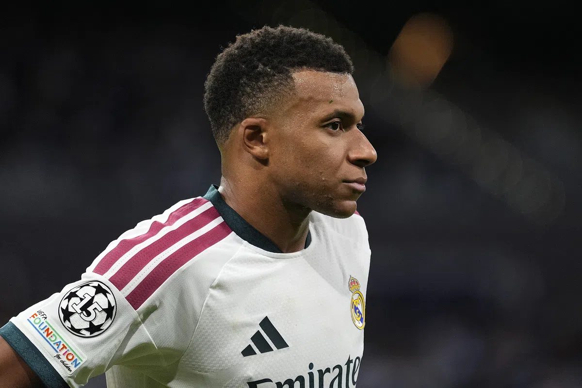 Mbappé voert Ballon d'Or-campagne: 'Er was vorig jaar niemand beter dan ik'
