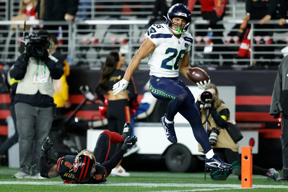 When will Zach Charbonnet return from injury for the Seahawks?
