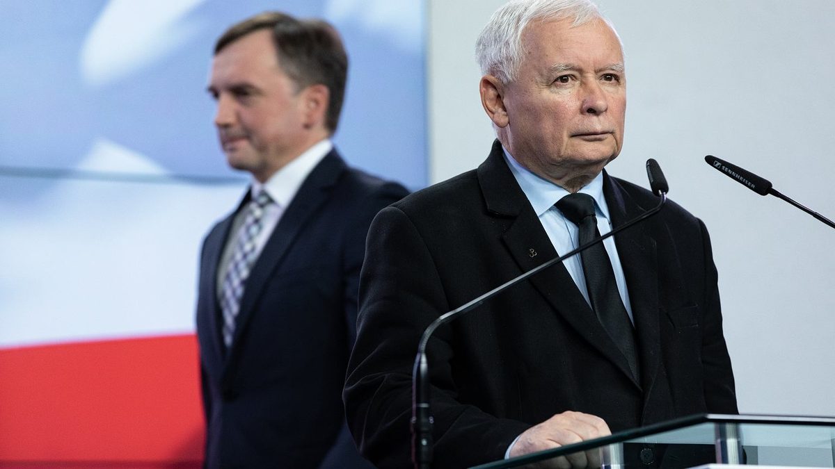 Ziobro wciąż jest posłem PiS. Sondaż: Polacy nie chcą go w partii