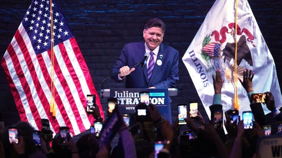 Pritzker: Vance is Trump's 'chief bootlicker'