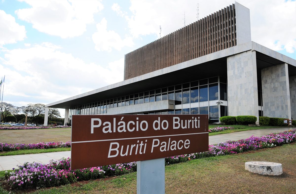 Candidatos do DF fazem promessas para o comércio local na agenda desta quarta