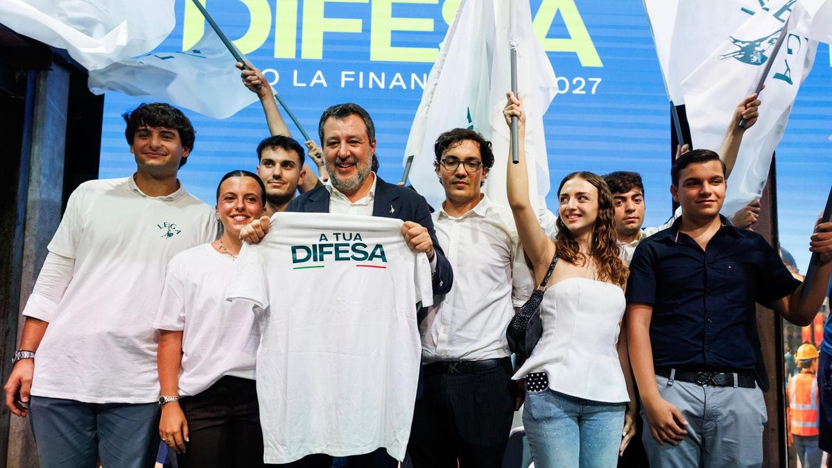 Salvini vede i governatori: tregua fino a Pontidae ipotesi nuova segreteria