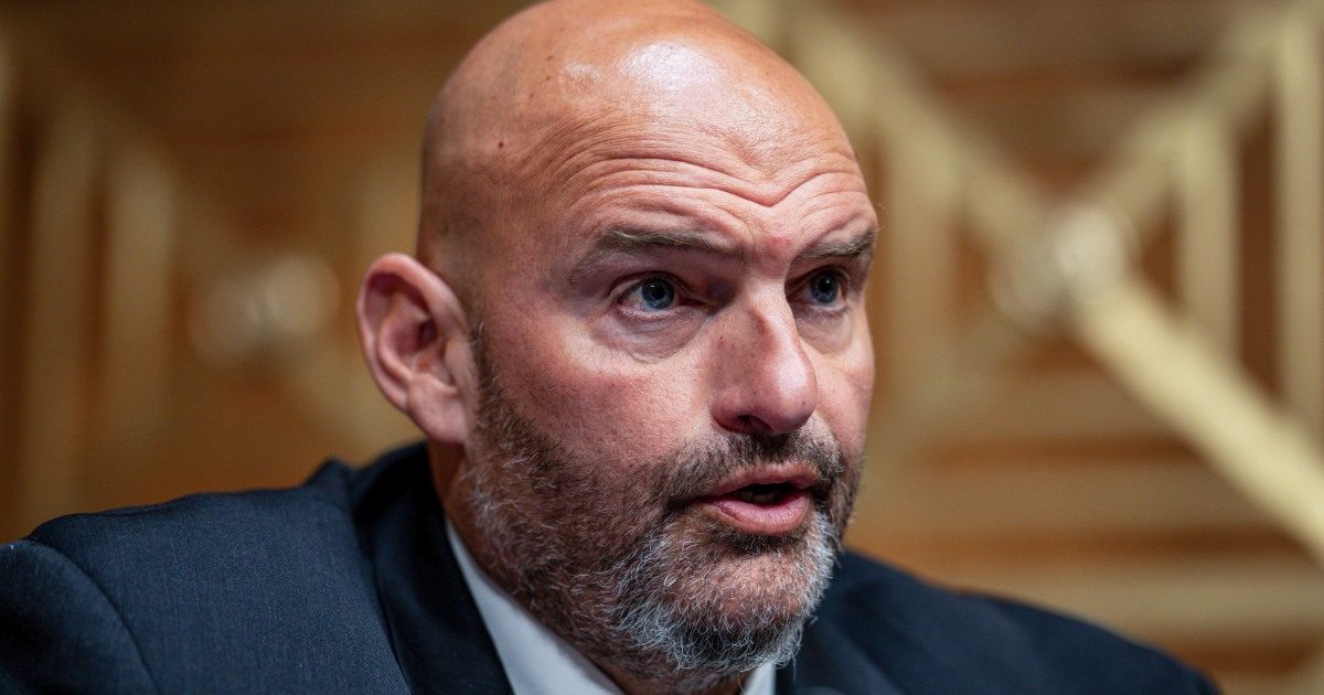 Sen. John Fetterman makes a surprise cameo praising Republicans at the GOP convention