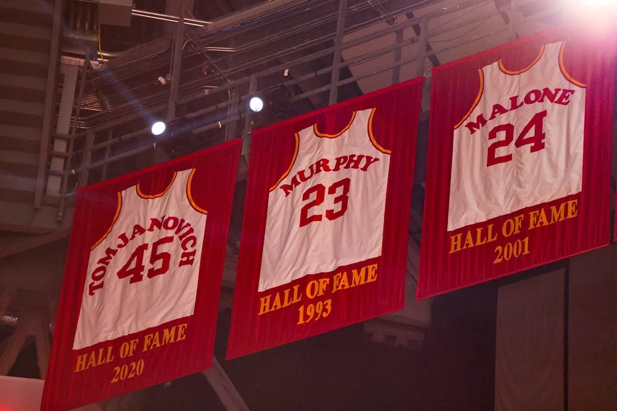 Houston Rockets jersey history No. 31 - Ron Riley (1973-76)