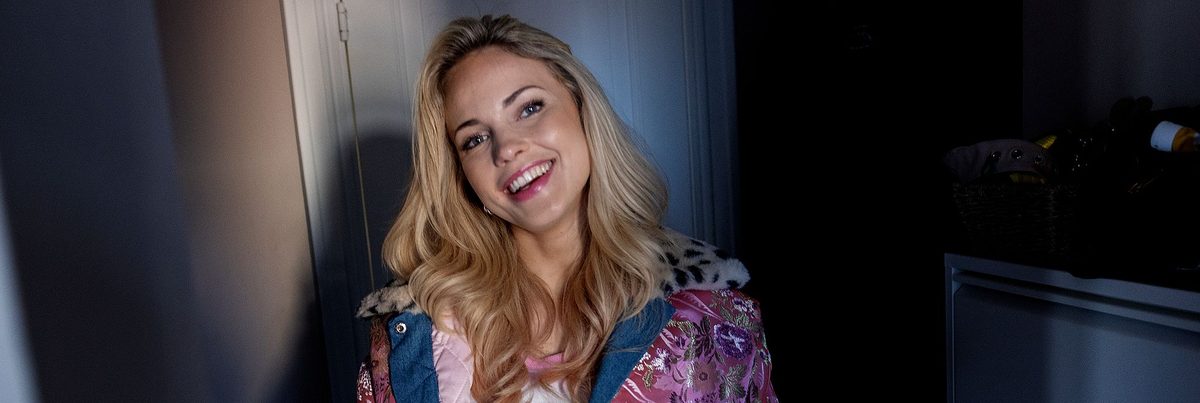 Hva er kallenavnet til blogger fikk Emilie Nereng?