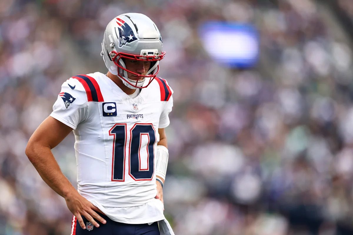 Mike Vrabel laments Drake Maye's 3 interceptions in loss to Seahawks: 'We want to be aggressive, not reckless'