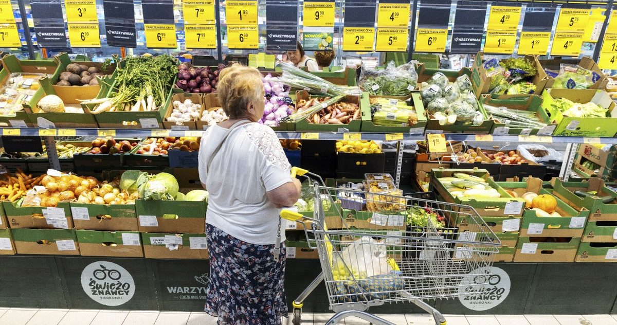 Ceny w sklepach rosną wolniej. Ale wkrótce możemy zobaczyć dużą zmianę