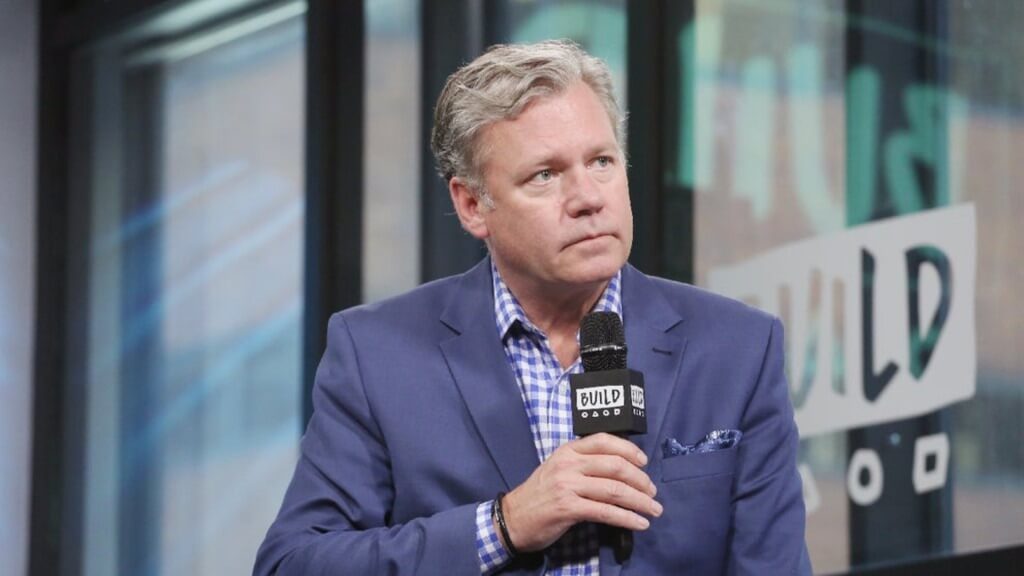 Chris Hansen brings Harvey Weinstein into his complaints about Primetime