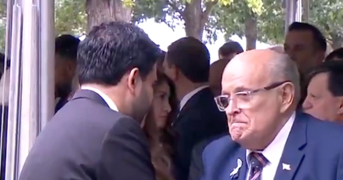 Rudy Giuliani Shakes Mamdani's Hand After Saying Mayor's 9/11 Appearance 'Offends' Him