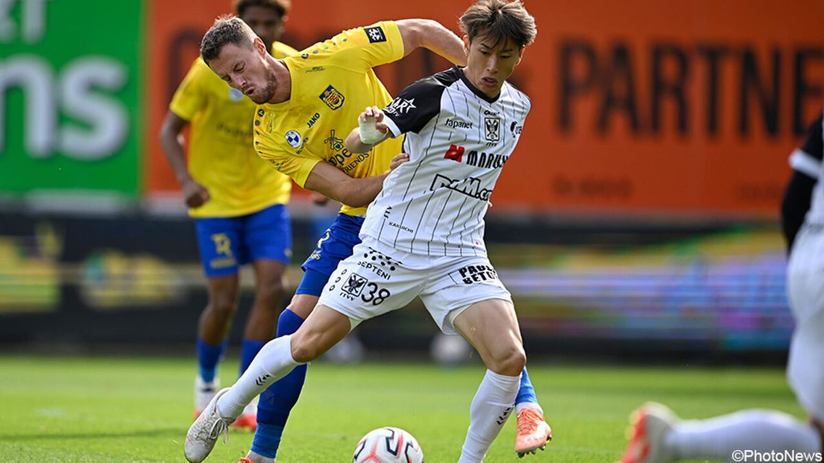 LIVE: SK Beveren krijgt dé kans op de openingsgoal, maar Kokubo houdt STVV recht
