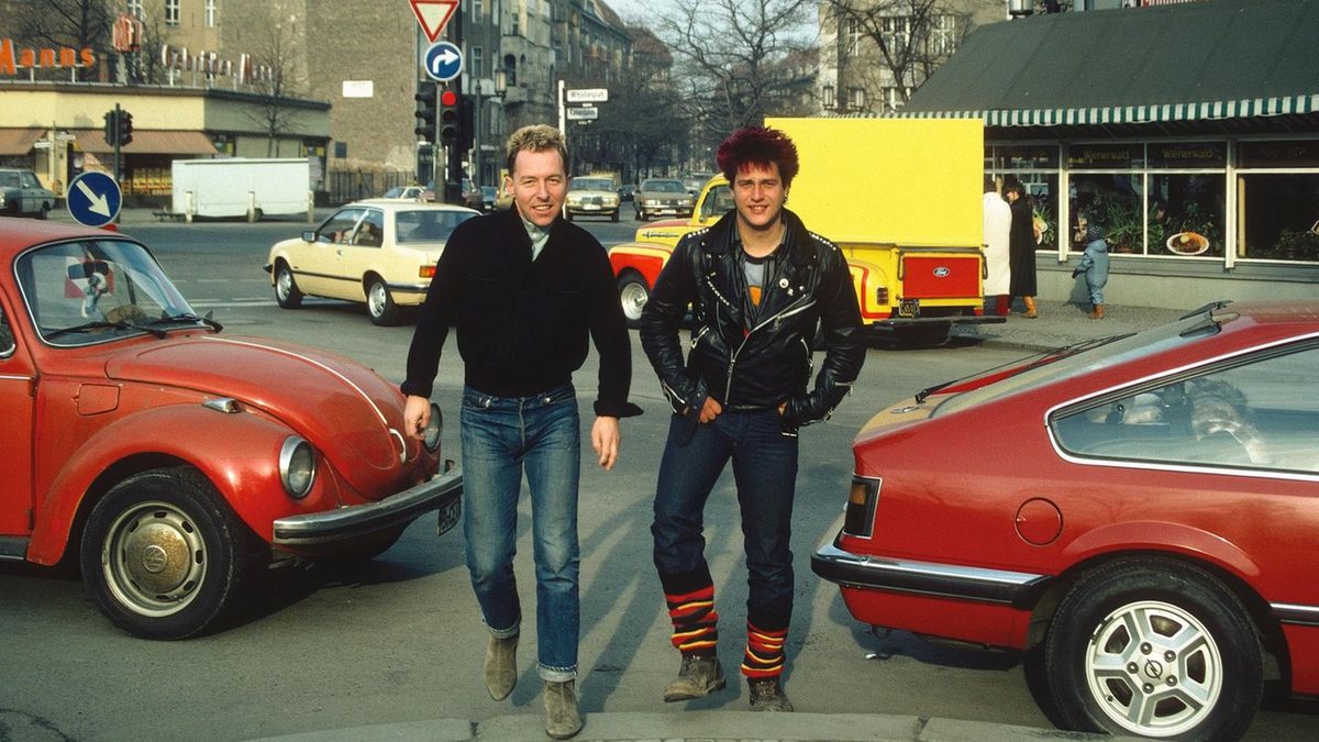 Digitale Zeitreise: Zurück in die 80er! KI-Trend macht es möglich
