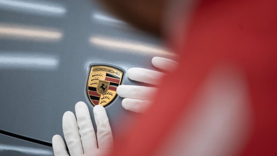 Autoindustrie: Porsche erlöst eine Milliarde Euro mit Rimac-Verkauf