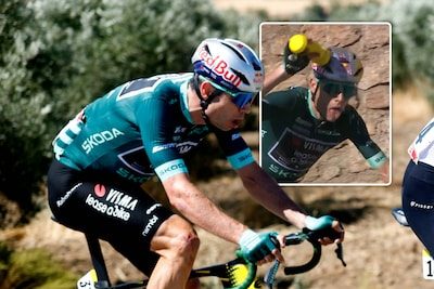 Van ochtendlijke dopingtest tot monsterlijke kopbeurt: de loodzware dag van Wout van Aert op weg naar zekere groene trui