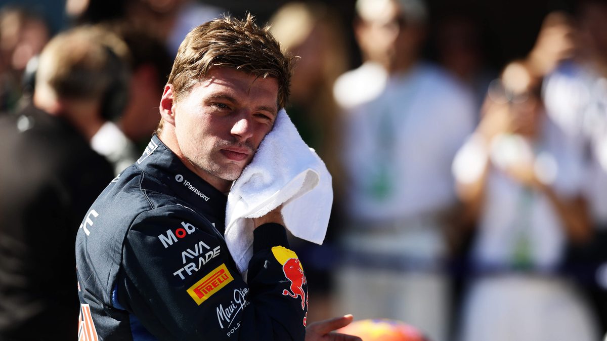 Max Verstappen heeft ’lucky charm’ meegenomen naar Madrid, maar is geen fan van nieuw circuit: ’Geef mij een plattegron…