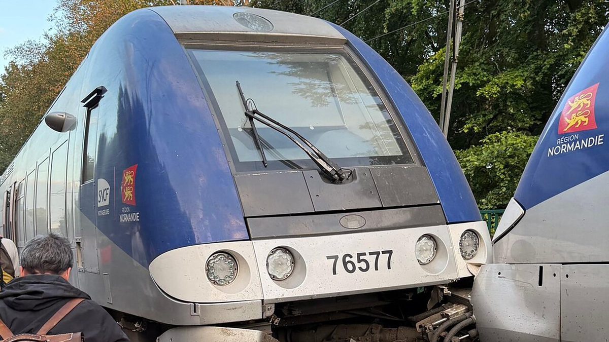 Treno deraglia in Francia, la polizia privilegia la pista del sabotaggio